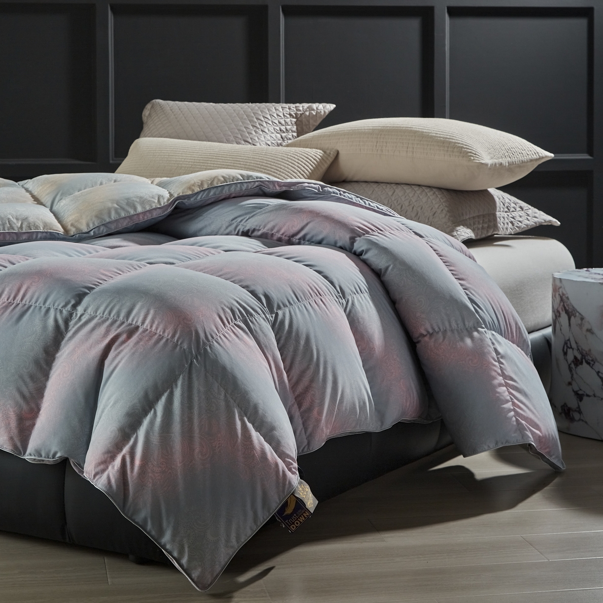 91家纺网 家纺一手货源 找家纺 暖羽屋羽绒馆 2025新款95白鸭绒被芯鸭绒被子2米春秋被双人冬被2米床品磨毛糯棉 云梦