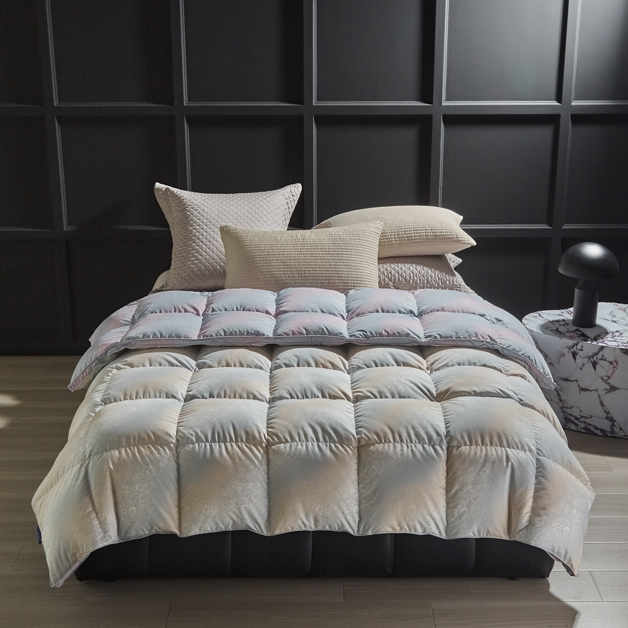 91家纺网 家纺一手货源 找家纺 暖羽屋羽绒馆 2025新款95白鸭绒被芯鸭绒被子2米春秋被双人冬被2米床品磨毛糯棉 云梦反面