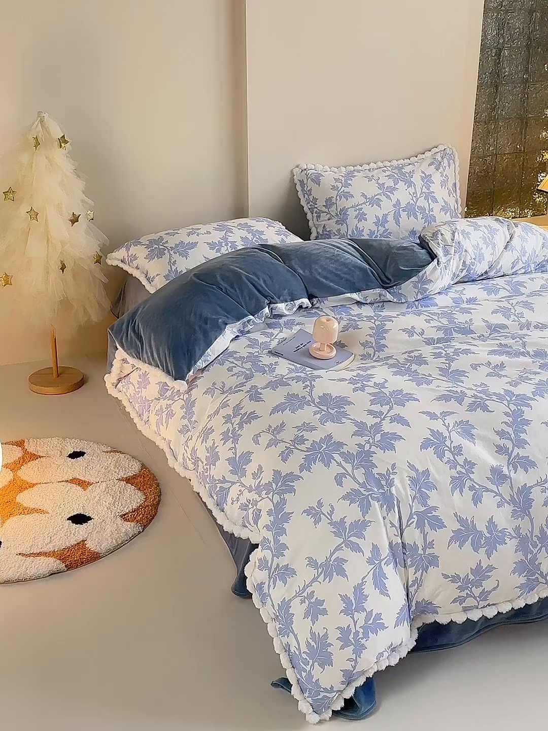 91家纺网 家纺一手货源 找家纺 怡家居 2025秋冬新款毛球花边棉加绒四件套 花不误