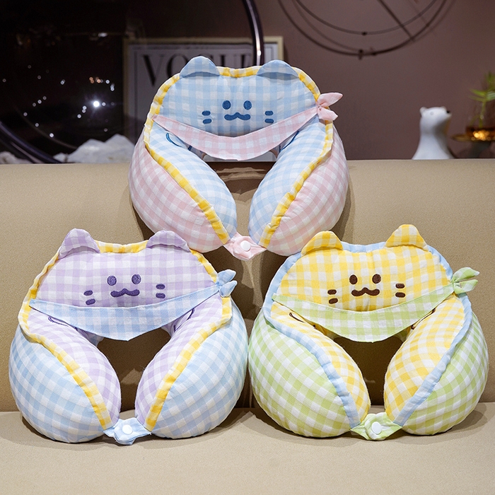 91家纺网 家纺一手货源 找家纺 （总）仟亿莱 2025新款方巾喵格子驼峰U型枕