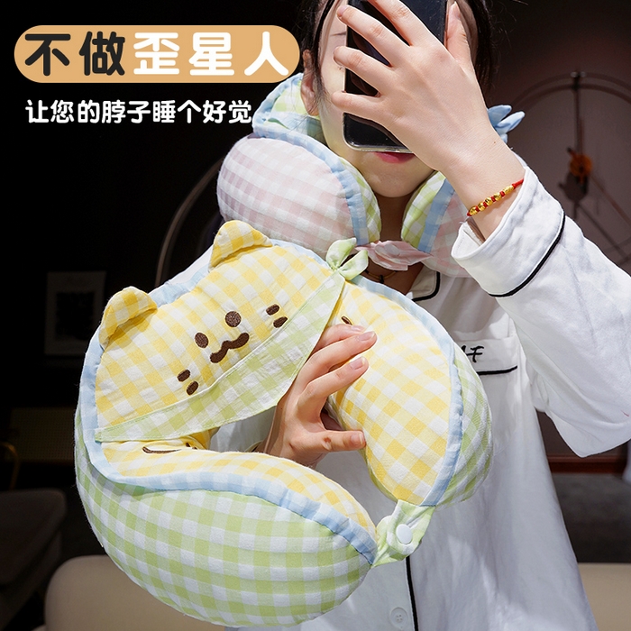 91家纺网 家纺一手货源 找家纺 仟亿莱 2025新款方巾喵格子驼峰U型枕 组合图仅供展示不可下单