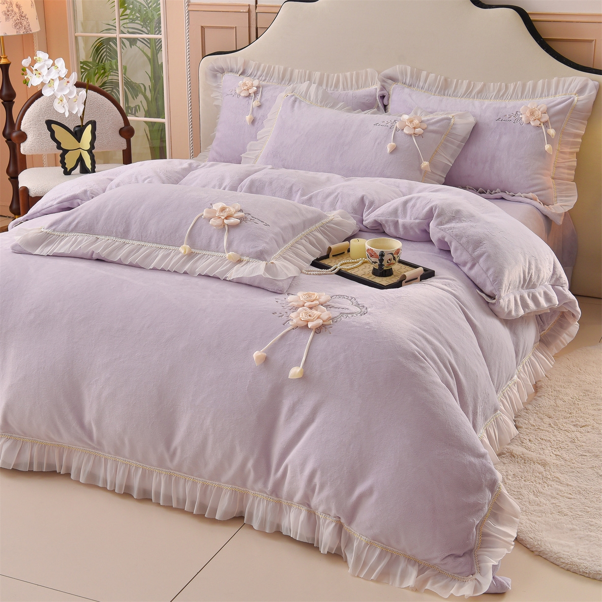 91家纺网 家纺一手货源 找家纺 鼎飞家纺 2025新款A类高克重牛奶绒绣花四件套--舒蕾系列 舒蕾-梦紫