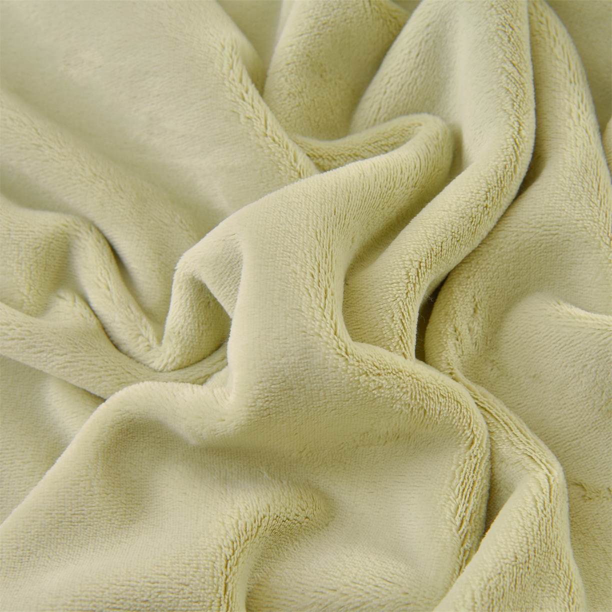 91家纺网 家纺一手货源 找家纺 鼎飞家纺 2025新款A类高克重牛奶绒绣花四件套--舒蕾系列 舒蕾-芬绿