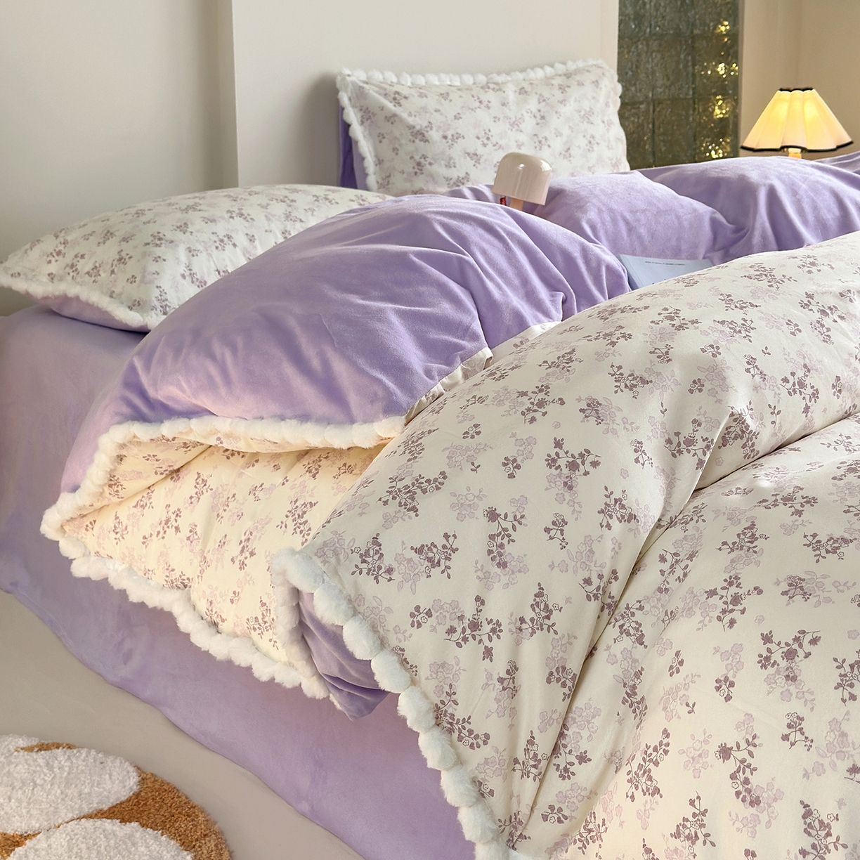 91家纺网 家纺一手货源 找家纺 怡家居 2025秋冬新款毛球花边棉加绒四件套 嫣然