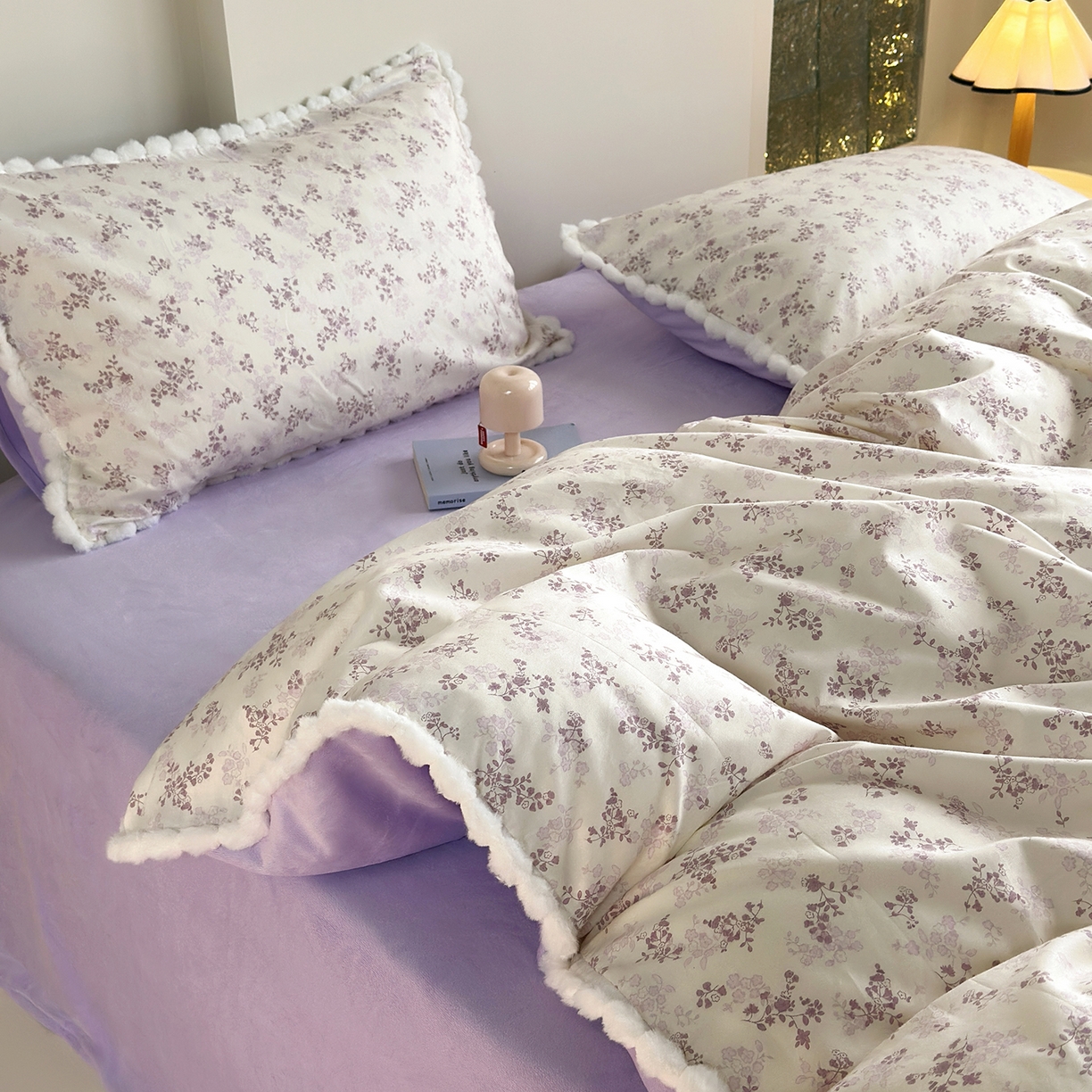 91家纺网 家纺一手货源 找家纺 怡家居 2025秋冬新款毛球花边棉加绒四件套 嫣然