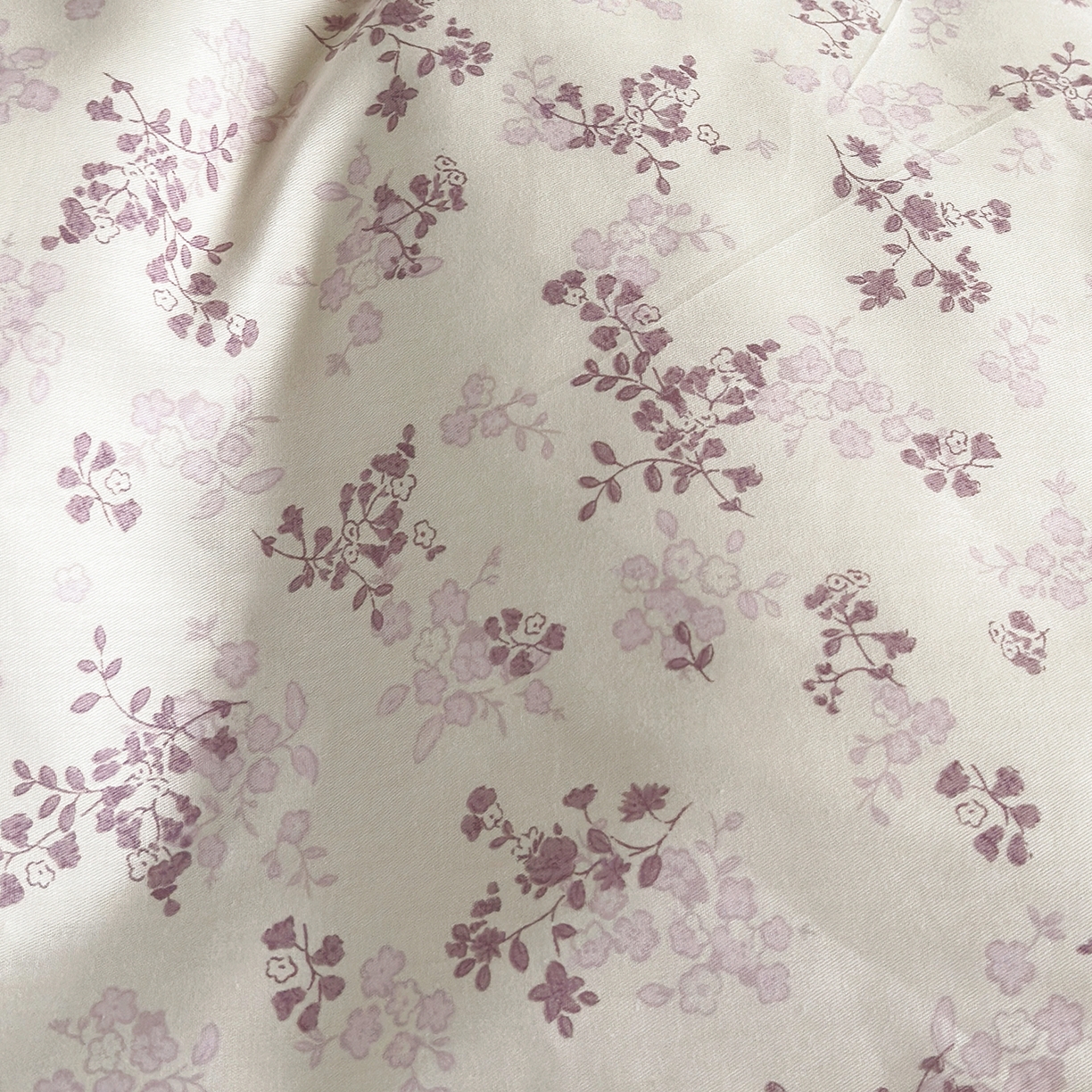 91家纺网 家纺一手货源 找家纺 怡家居 2025秋冬新款毛球花边棉加绒四件套 嫣然