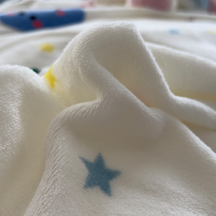 91家纺网 家纺一手货源 找家纺 原素 2025秋冬加厚牛奶绒毛巾绣四件套 萌狗奶团-绒毛巾绣