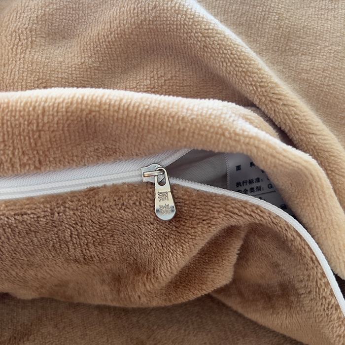 91家纺网 家纺一手货源 找家纺 原素 2025秋冬加厚牛奶绒毛巾绣四件套 小狗汪汪-绒毛巾绣