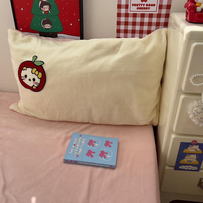 91家纺网 家纺一手货源 找家纺 原素 2025秋冬加厚牛奶绒毛巾绣四件套 彩色KT豆-绒毛巾绣