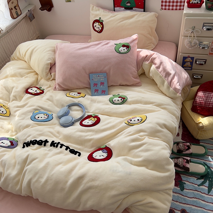 91家纺网 家纺一手货源 找家纺 原素 2025秋冬加厚牛奶绒毛巾绣四件套 彩色KT豆-绒毛巾绣