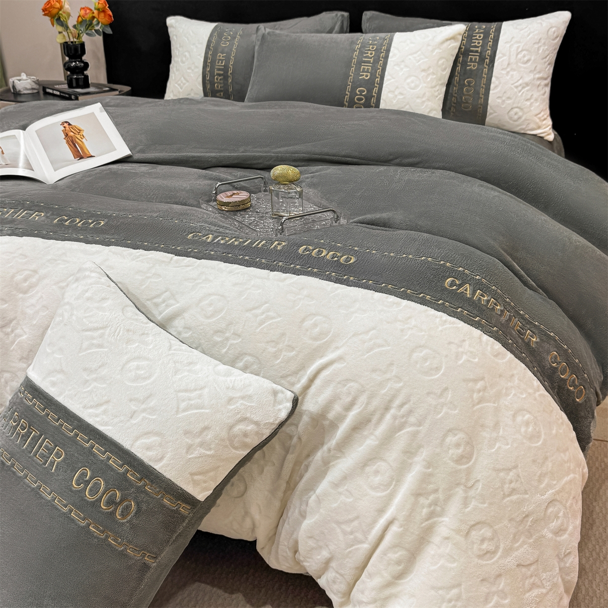 灰鲸 2025新款牛奶绒拼接刺绣雕花四件套-威登 威登-绅士灰