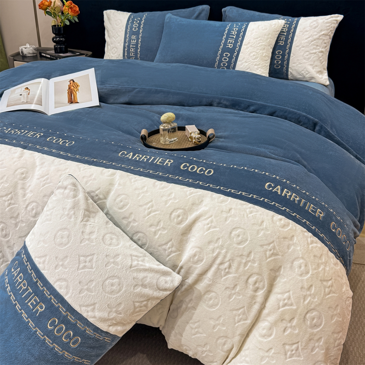 灰鲸 2025新款牛奶绒拼接刺绣雕花四件套-威登 威登-宾利蓝