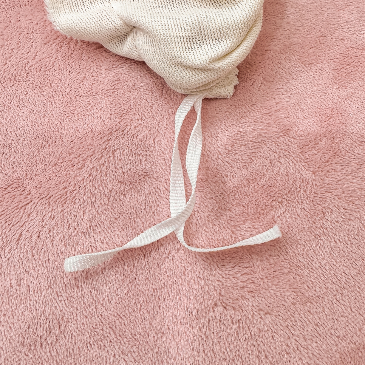 91家纺网 家纺一手货源 找家纺 灰鲸 2025新款牛奶绒拼接刺绣雕花四件套-威登 威登-可可粉