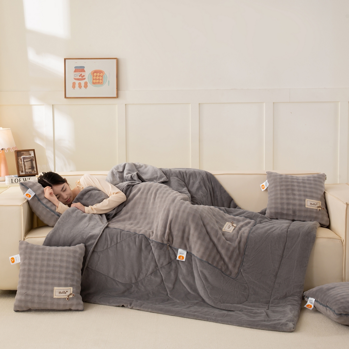 91家纺网 家纺一手货源 找家纺 多今家纺 2025新款牛奶绒贴布抱枕被子-遇见系列 遇见-月光灰