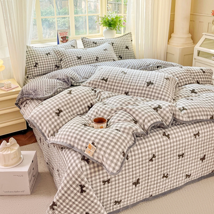 91家纺网 家纺一手货源 找家纺 尚美家纺 2025冬季新品豆豆绒高克重床盖被套四件套 蝴蝶飞舞