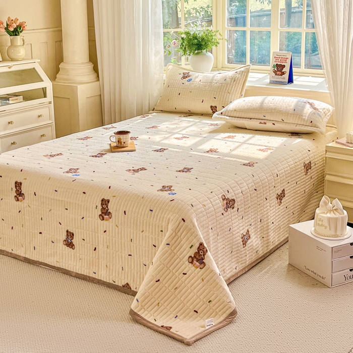 91家纺网 家纺一手货源 找家纺 尚美家纺 2025冬季新品豆豆绒高克重床盖被套四件套 可爱熊