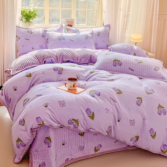 91家纺网 家纺一手货源 找家纺 尚美家纺 2025冬季新品豆豆绒高克重床盖被套四件套 紫色郁金香