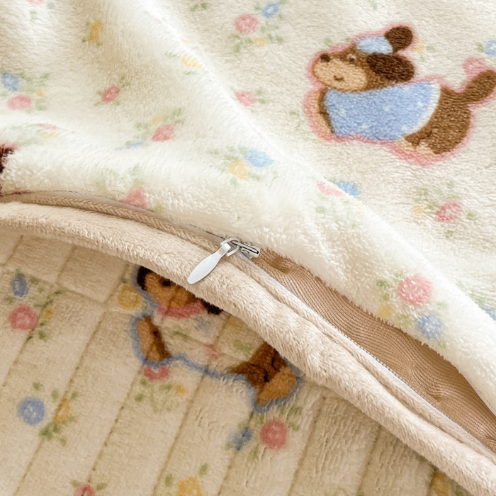 91家纺网 家纺一手货源 找家纺 尚美家纺 2025冬季新品豆豆绒高克重床盖被套四件套 香肠狗