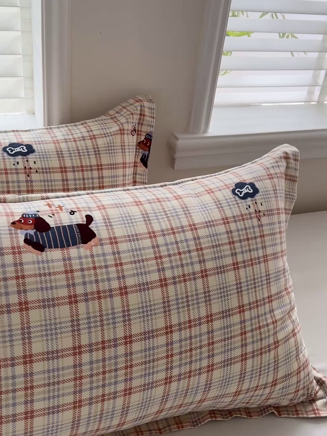 91家纺网 家纺一手货源 找家纺 依庭 2025新款高克重全棉纯棉磨毛印花单枕套 奶油小狗