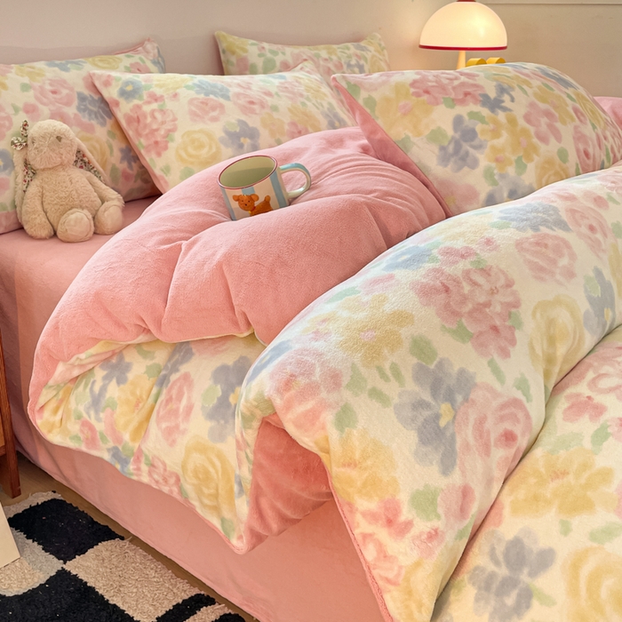 91家纺网 家纺一手货源 找家纺 瑞钰 2025新款A类加厚牛奶绒印花四件套 春意花影