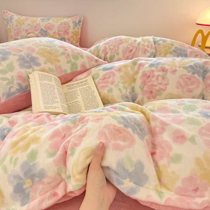 91家纺网 家纺一手货源 找家纺 瑞钰 2025新款A类加厚牛奶绒印花四件套 春意花影