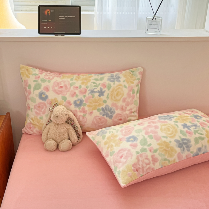 91家纺网 家纺一手货源 找家纺 瑞钰 2025新款A类加厚牛奶绒印花四件套 春意花影