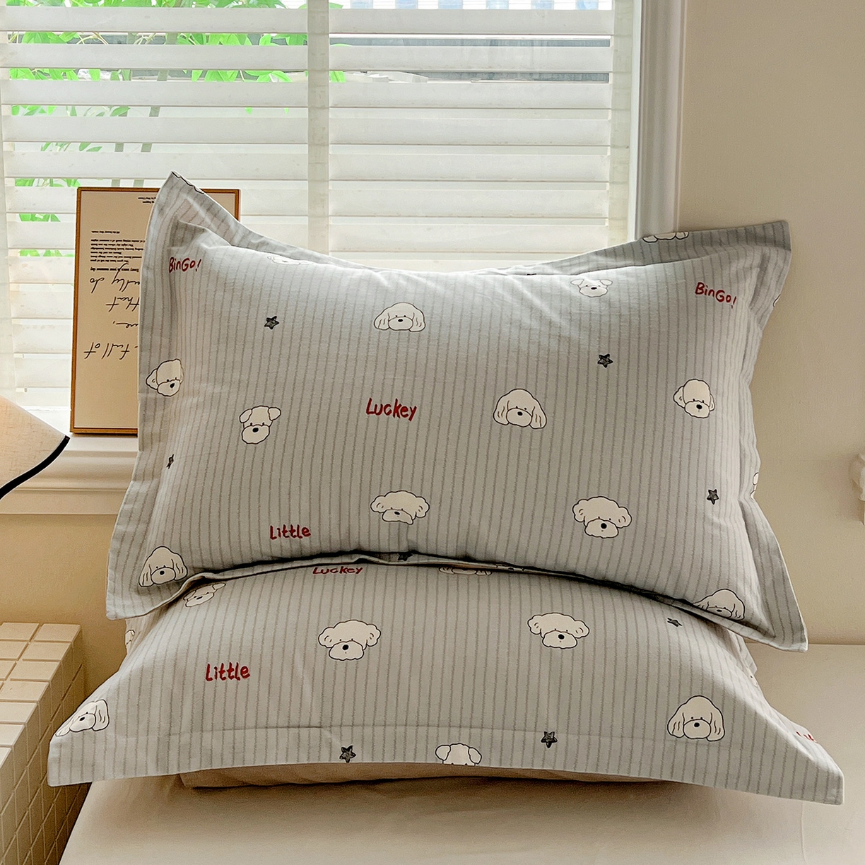 91家纺网 家纺一手货源 找家纺 依庭 2025新款高克重全棉纯棉磨毛印花单枕套 皮皮狗