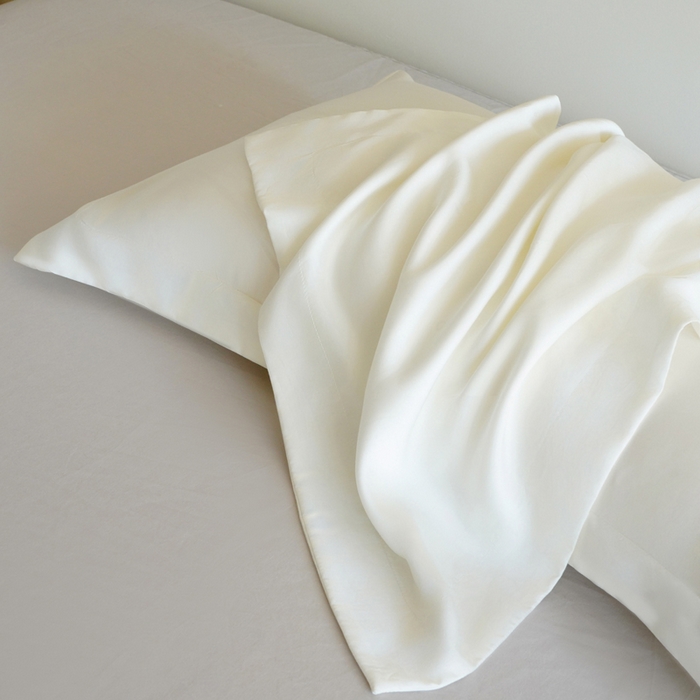 91家纺网 家纺一手货源 找家纺 凯森家纺 兰精天丝枕套一对100%莱赛尔枕头套凉感天丝枕芯套夏季冰丝整套48x74cm丝滑裸睡 100%莱赛尔天丝-奶油白