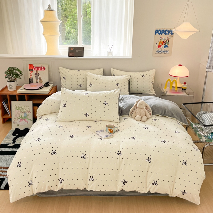 91家纺网 家纺一手货源 找家纺 瑞钰 2025新款A类加厚牛奶绒印花四件套 蝴蝶点点心