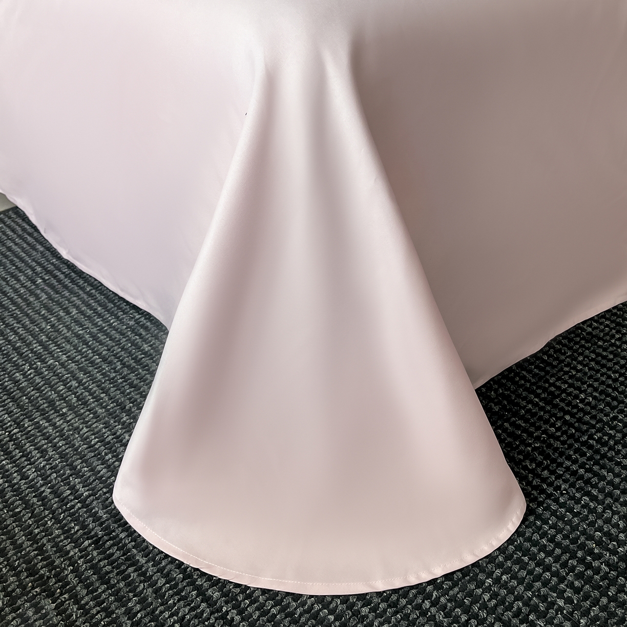 91家纺网 家纺一手货源 找家纺 置顶家纺 2025新款亲肤提花系列四件套-雅芙 雅芙-粉紫