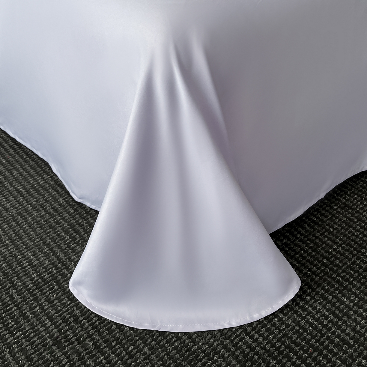 91家纺网 家纺一手货源 找家纺 置顶家纺 2025新款亲肤提花系列四件套-雅芙 雅芙-奶白+香芋紫