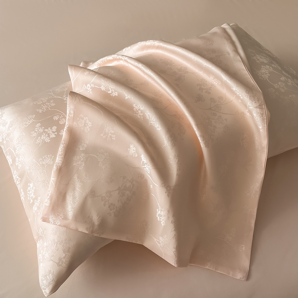 91家纺网 家纺一手货源 找家纺 置顶家纺 2025新款亲肤提花系列四件套-雅芙 雅芙-玉