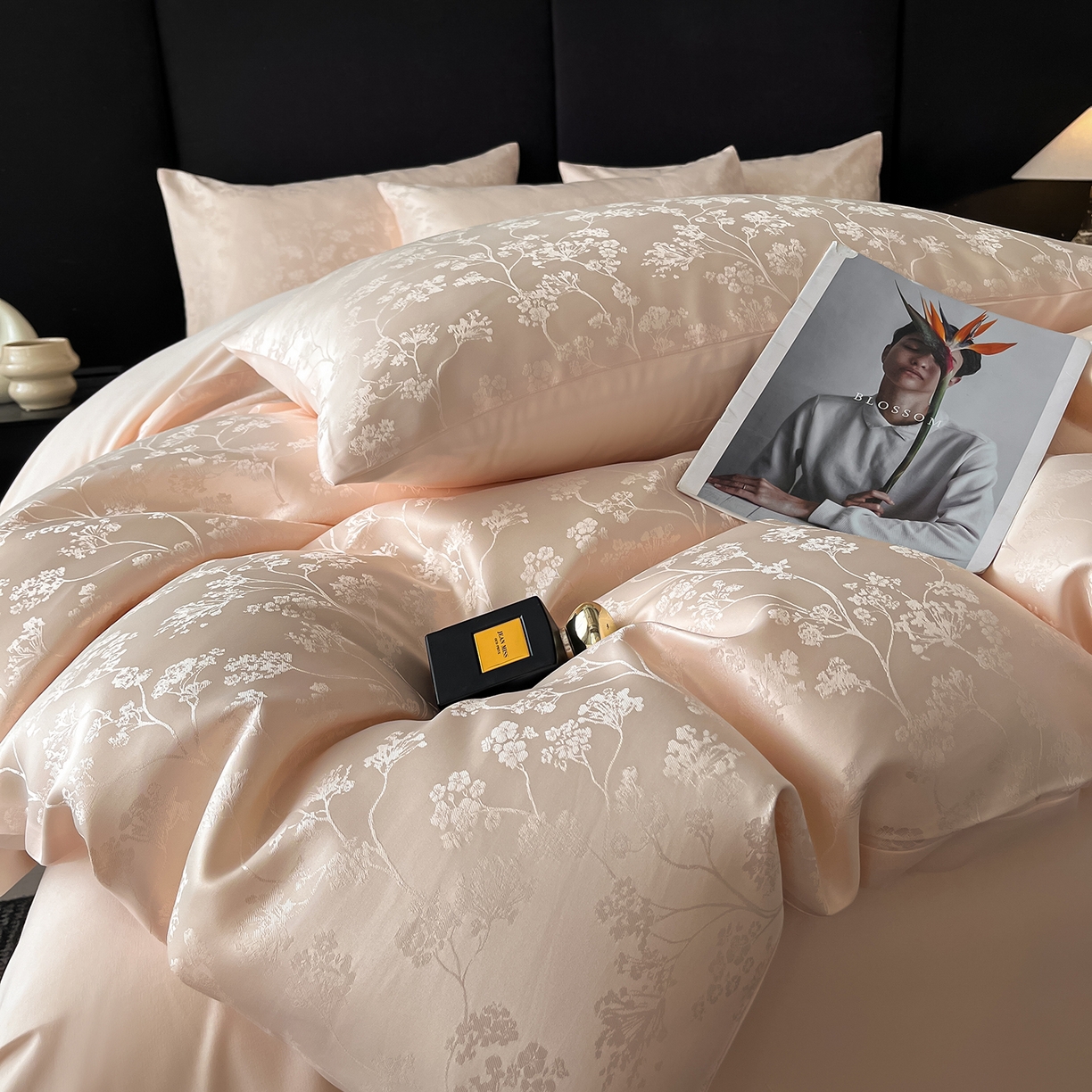 91家纺网 家纺一手货源 找家纺 置顶家纺 2025新款亲肤提花系列四件套-雅芙 雅芙-玉