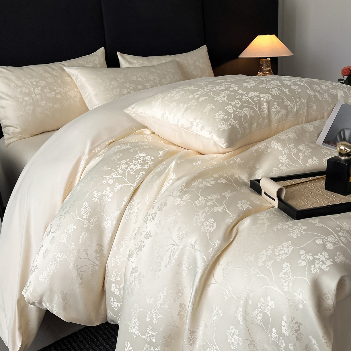 91家纺网 家纺一手货源 找家纺 置顶家纺 2025新款亲肤提花系列四件套-雅芙 雅芙-奶白