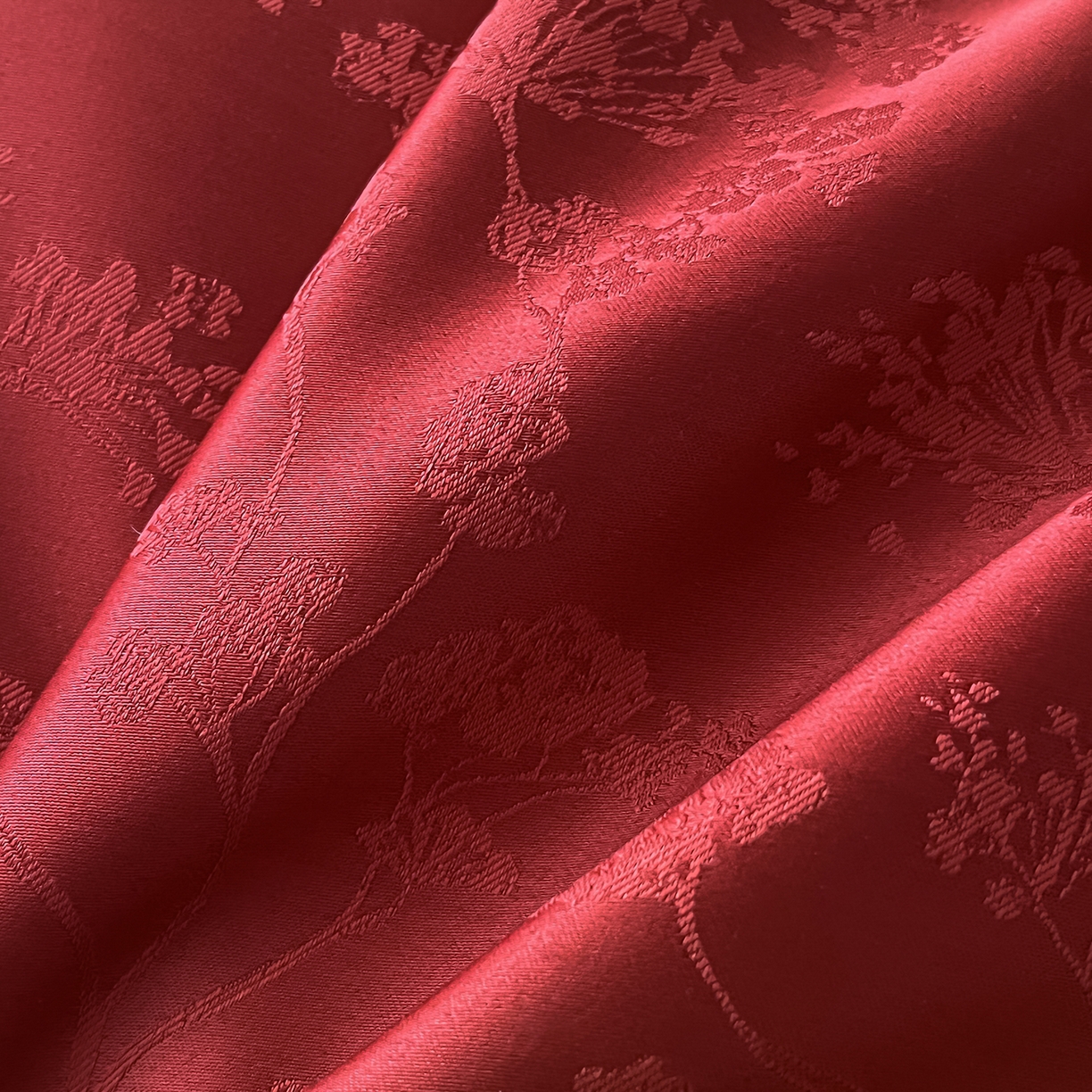 91家纺网 家纺一手货源 找家纺 置顶家纺 2025新款亲肤提花系列四件套-雅芙 雅芙-温馨红