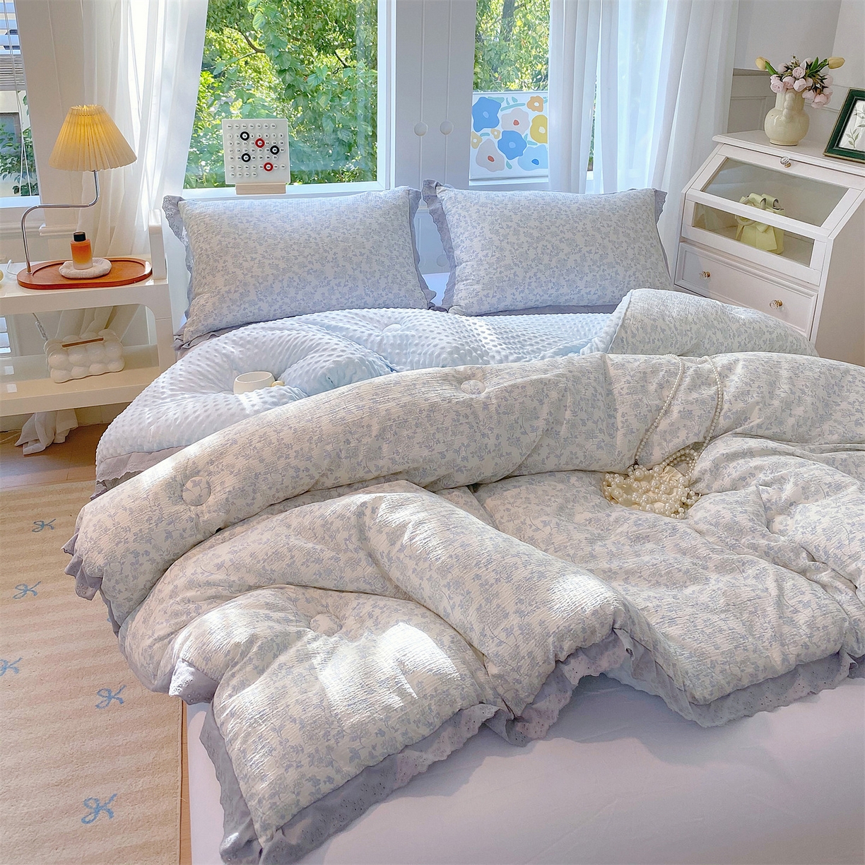 91家纺网 家纺一手货源 找家纺 梵克保罗 2025新款冬被系列 花边款豆豆被 夏花