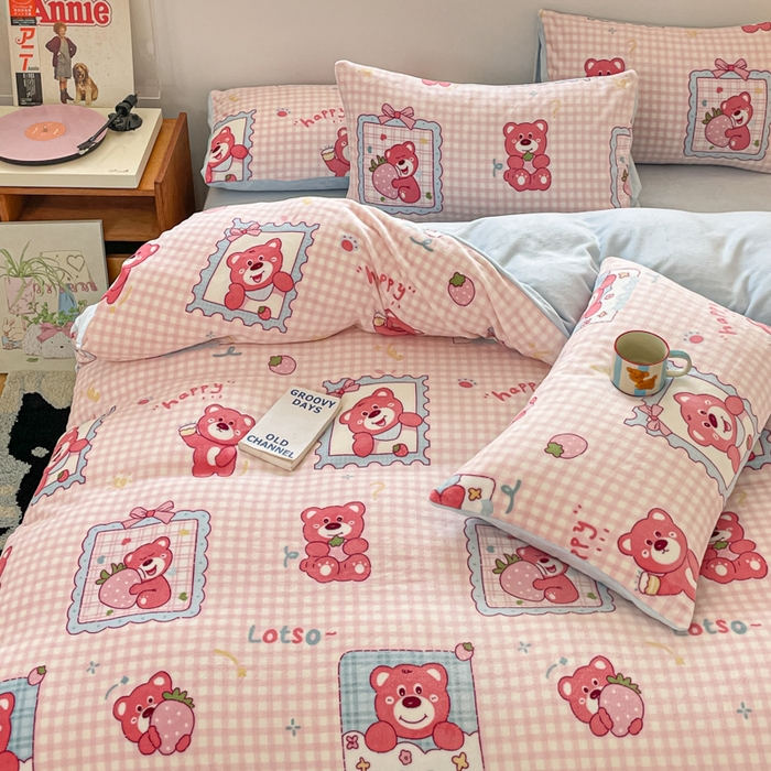 91家纺网 家纺一手货源 找家纺 瑞钰 2025新款A类加厚牛奶绒印花四件套 快乐回忆