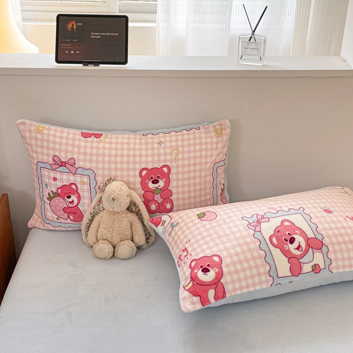 91家纺网 家纺一手货源 找家纺 瑞钰 2025新款A类加厚牛奶绒印花四件套 快乐回忆