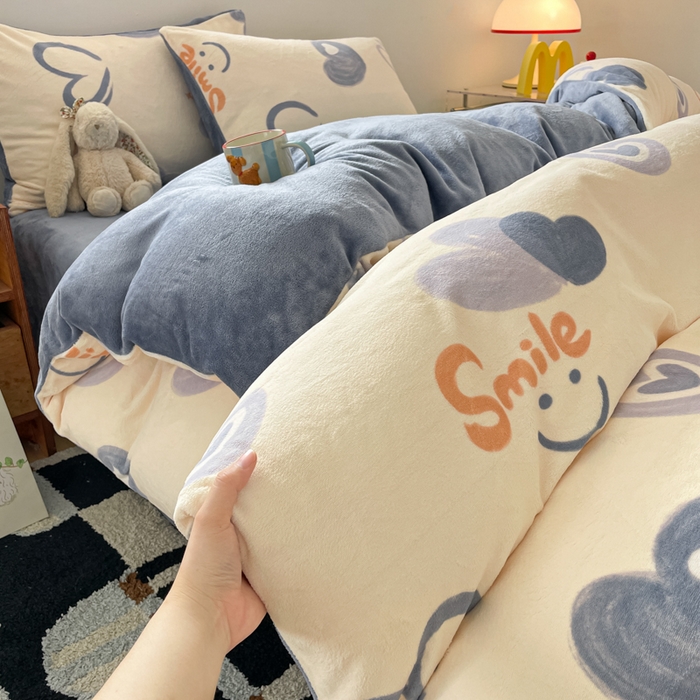 91家纺网 家纺一手货源 找家纺 瑞钰 2025新款A类加厚牛奶绒印花四件套 蜡笔心