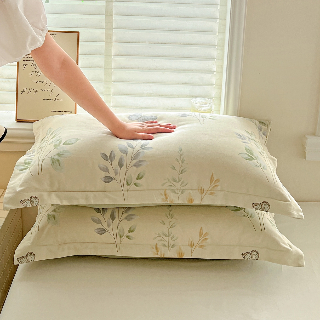 91家纺网 家纺一手货源 找家纺 依庭 2025新款高克重全棉纯棉磨毛印花单枕套 悠悠仙草