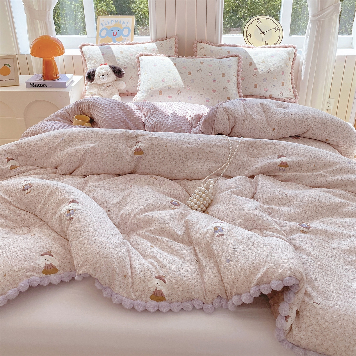 91家纺网 家纺一手货源 找家纺 梵克保罗 2025新款冬被系列 毛球款豆豆被 花间采趣