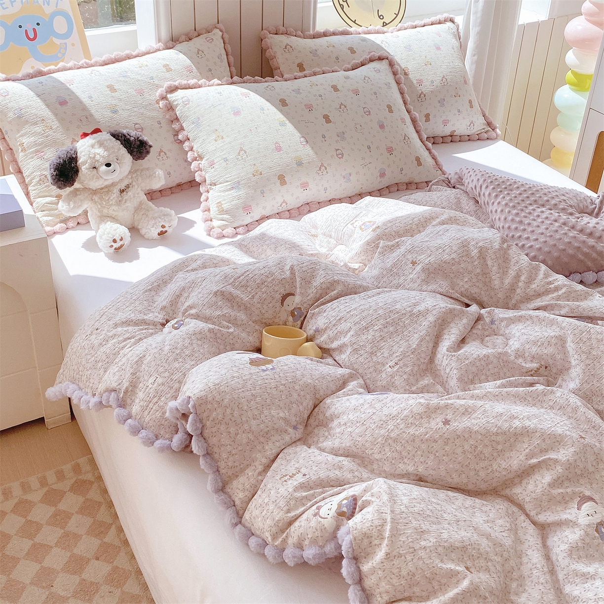 91家纺网 家纺一手货源 找家纺 梵克保罗 2025新款冬被系列 毛球款豆豆被 花间采趣