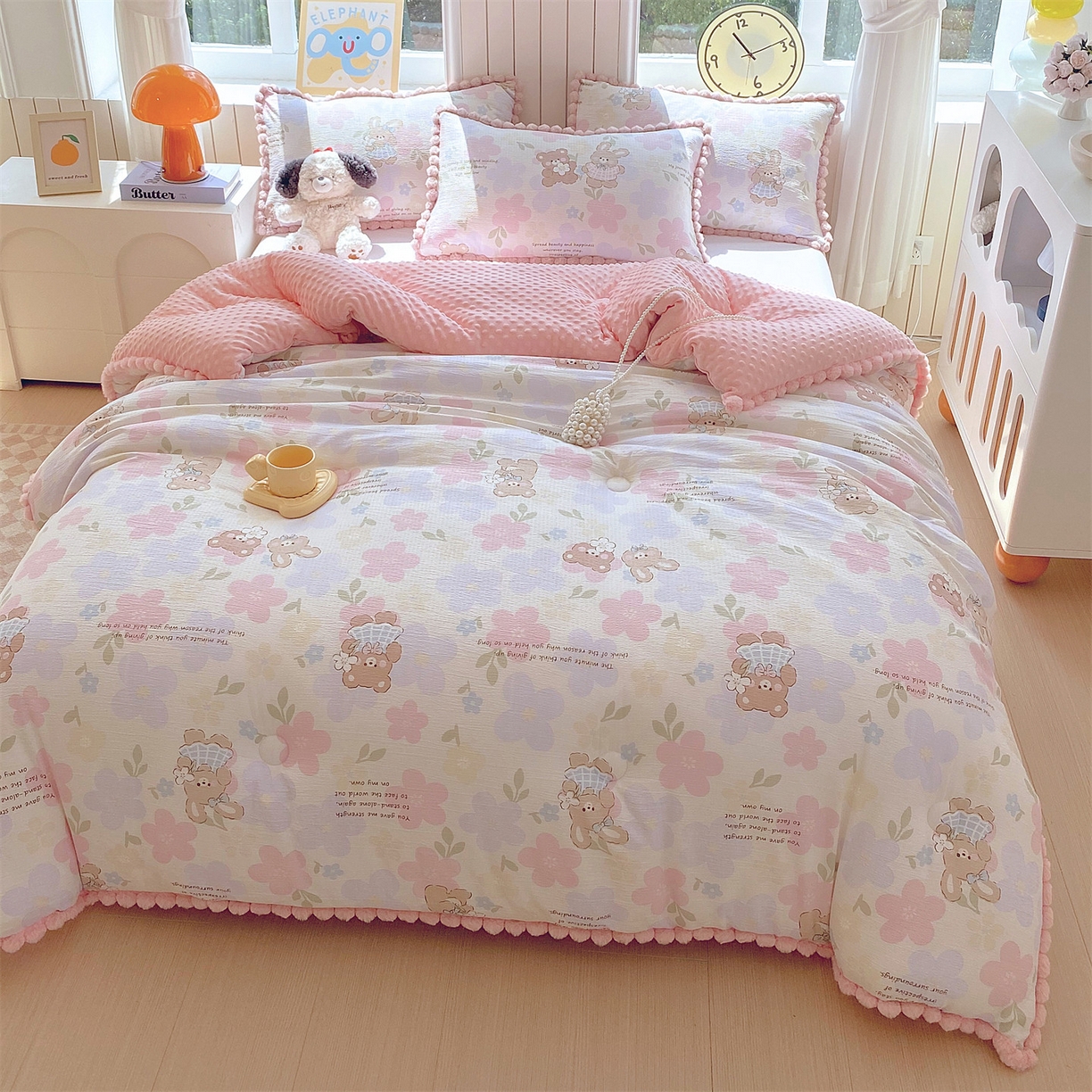 91家纺网 家纺一手货源 找家纺 （总）梵克保罗 2025新款冬被系列 毛球款豆豆被