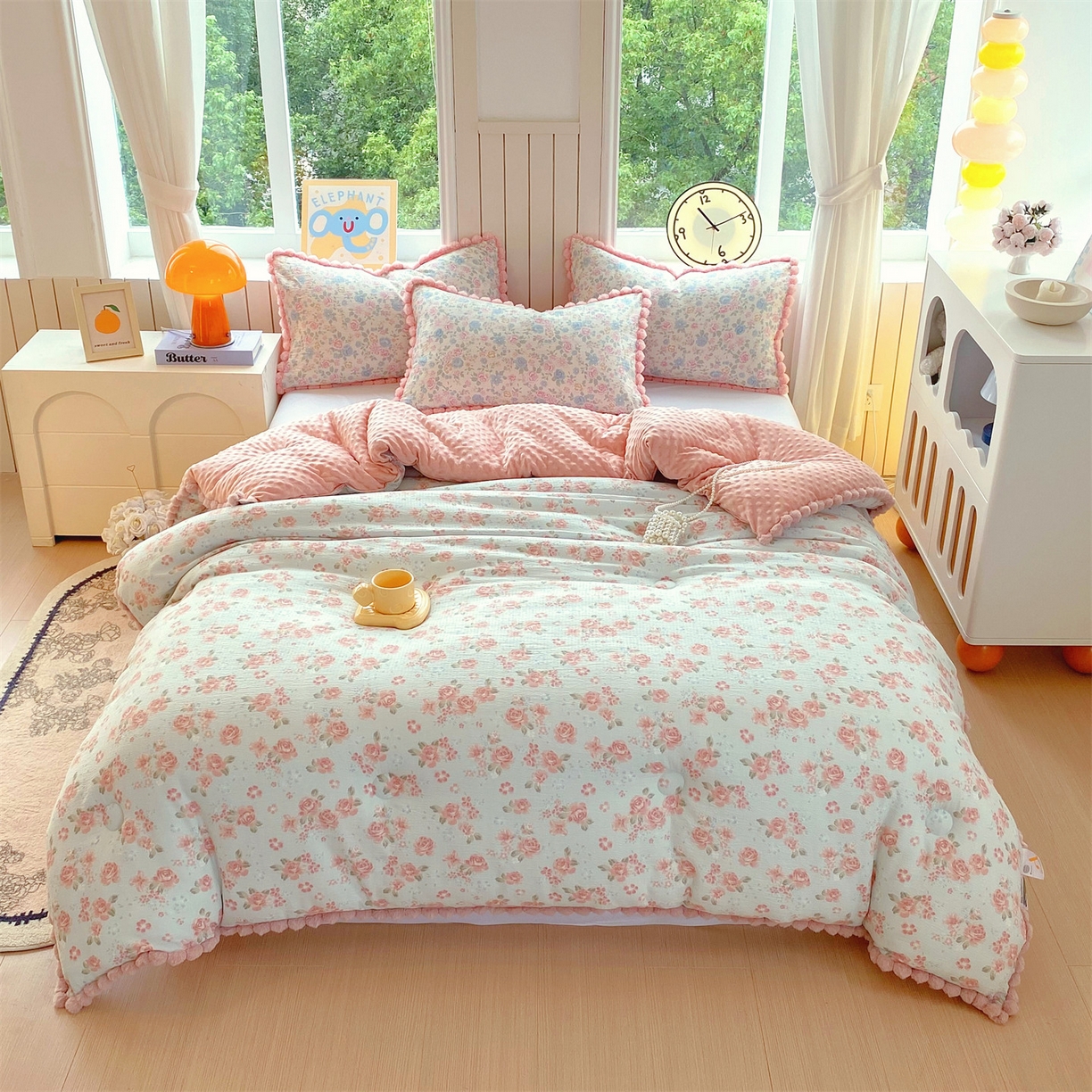 91家纺网 家纺一手货源 找家纺 梵克保罗 2025新款冬被系列 毛球款豆豆被 沐春