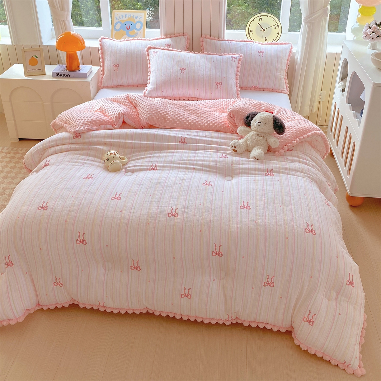 91家纺网 家纺一手货源 找家纺 梵克保罗 2025新款冬被系列 毛球款豆豆被 千夏