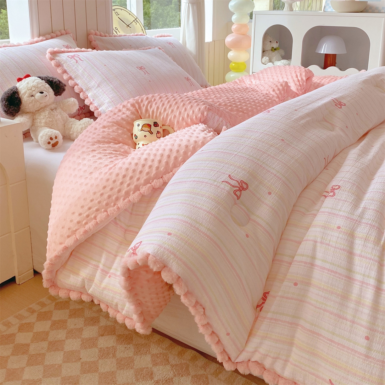 91家纺网 家纺一手货源 找家纺 梵克保罗 2025新款冬被系列 毛球款豆豆被 千夏