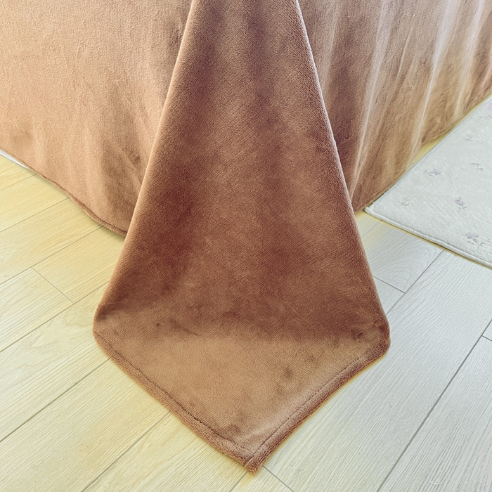 91家纺网 家纺一手货源 找家纺 瑞钰 2025新款A类加厚牛奶绒印花四件套 抹茶绿狗