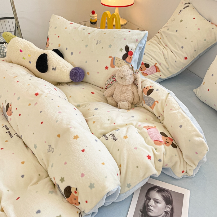 91家纺网 家纺一手货源 找家纺 瑞钰 2025新款A类加厚牛奶绒印花四件套 童趣星海