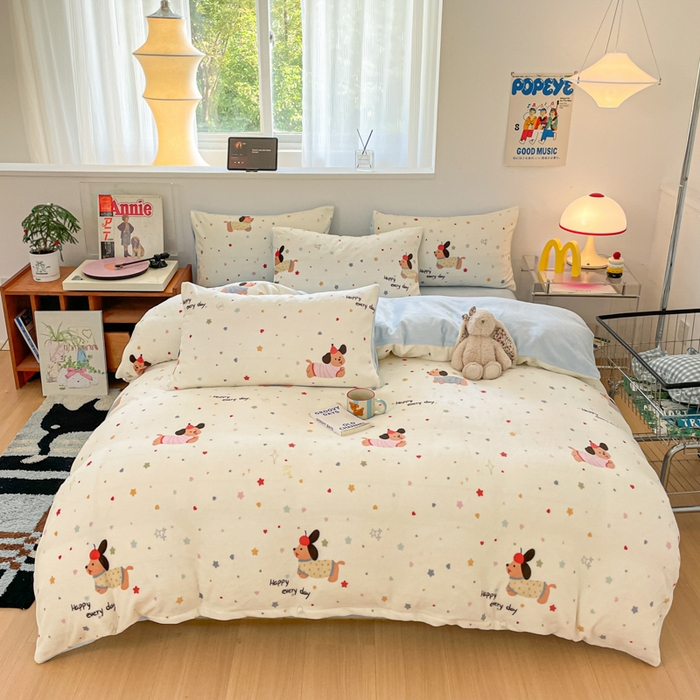 91家纺网 家纺一手货源 找家纺 瑞钰 2025新款A类加厚牛奶绒印花四件套 童趣星海