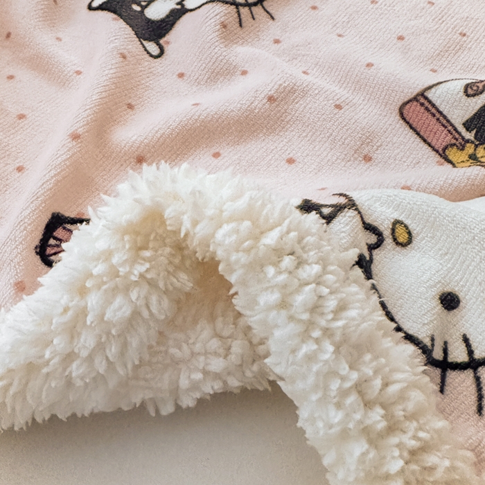 91家纺网 家纺一手货源 找家纺 花满路 2025新款亲肤舒适三丽鸥羊羔毛毯 甜蜜kt